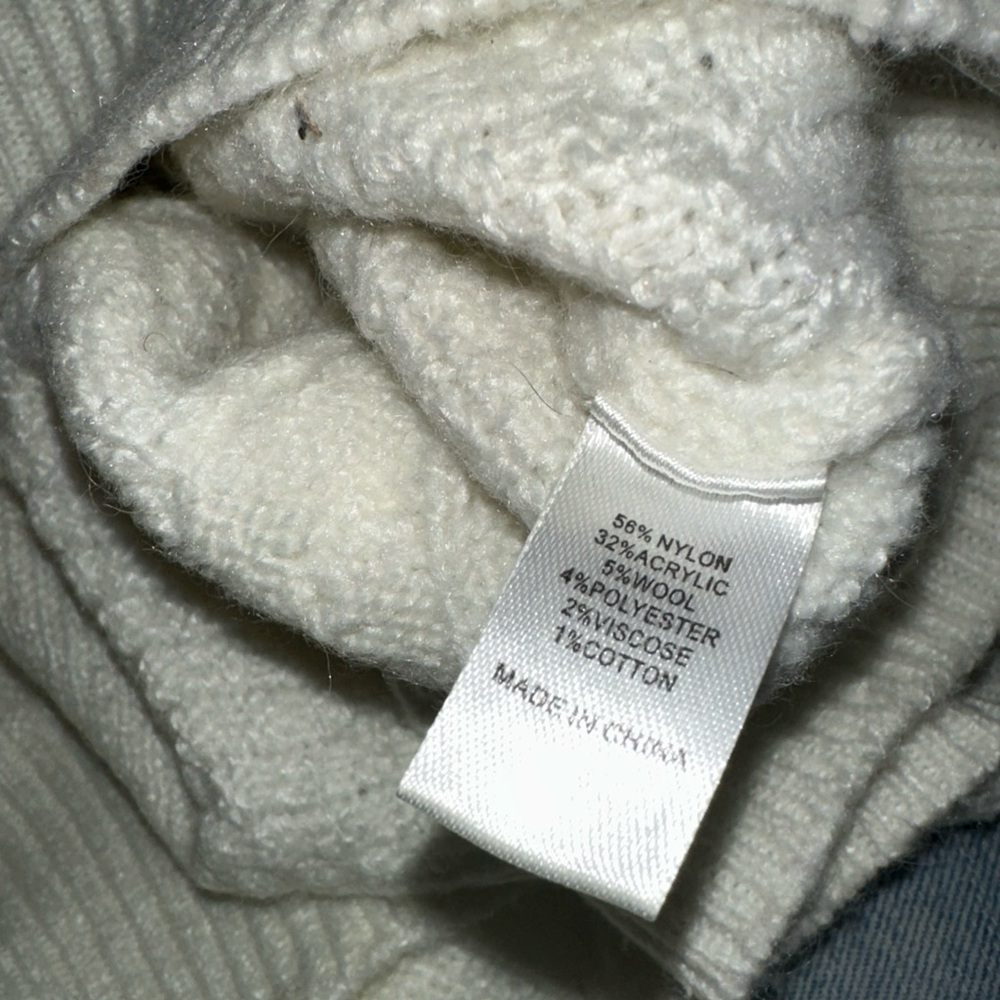 CENTRAL PARK WEST/ NEW YORK Anthropologie Hooded Pullover Sweater Size S N2 - Picture 7 of 7
